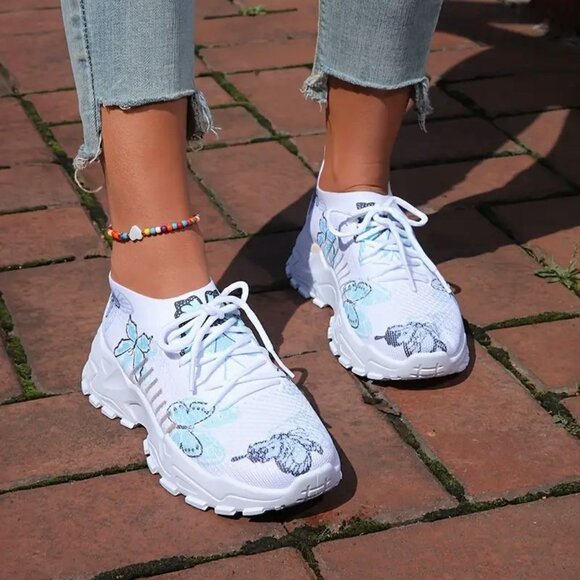 Size 6 Blue Butterfly Sneakers for Women Teenagers - Picture 4 of 5